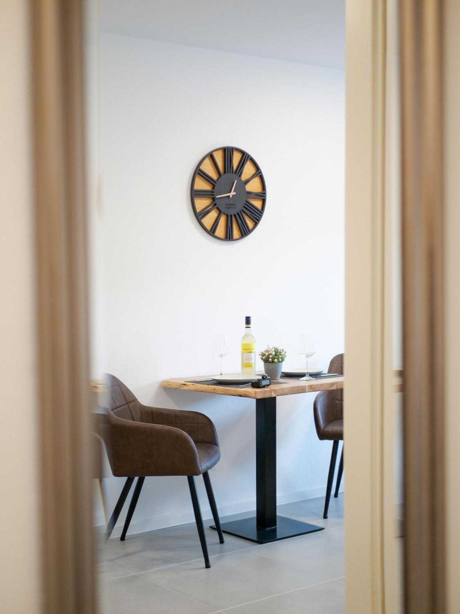 Inhome Studio Apartment - Kueche - Parken - Tv Schwaebisch Hall Exterior photo